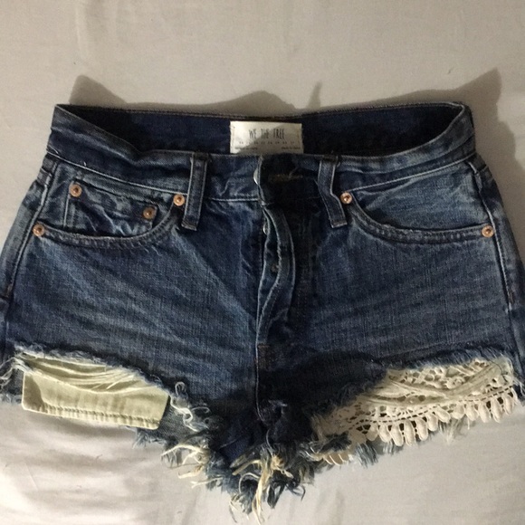 We The Free Denim Shorts - Picture 1 of 6